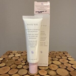 Mary Kay Discontinued Medium Coverage Foundation Bronze 607 #358200 Pink Cap NEW